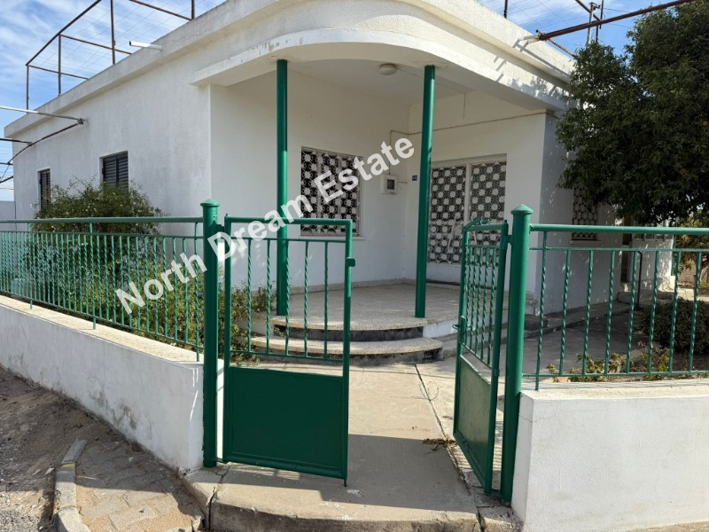 GAZİMAĞUSA GE&Ccedil;İTKALE SATILIK EŞYASIZ 2+1 M&Uuml;STAKİL EV